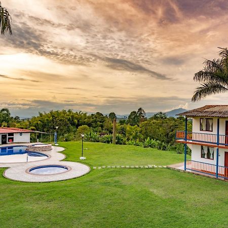 Rancho Chihuahua Hotel Filandia Exterior foto